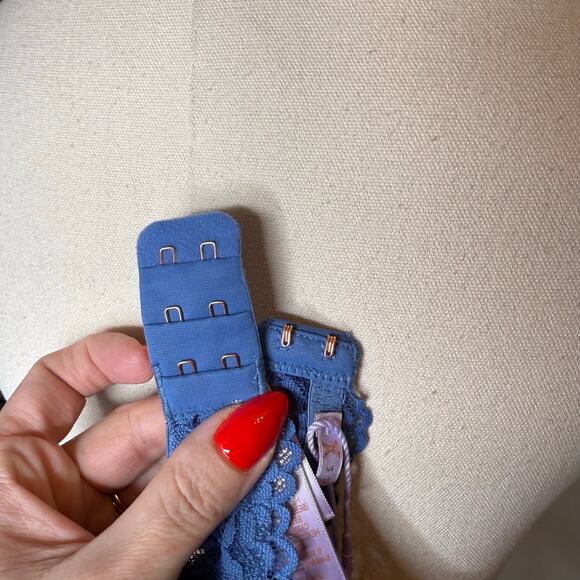 SAVAGE X FENTY Lace Unlined Bra Blue Floral Coquette NEW size 34B - Picture 5 of 5